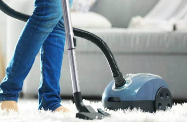 كل ما تحتاج لمعرفته قبل شراءك لمكنسة كهربية